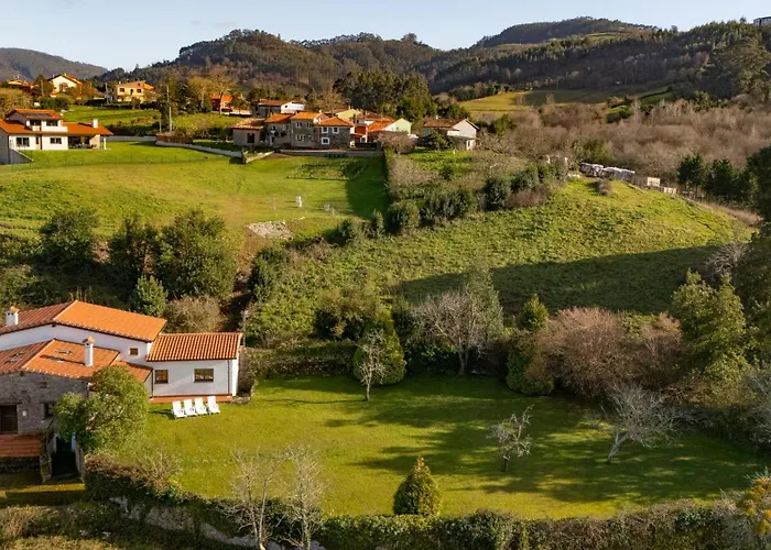 Landhuis El Verderin De Onon Gijón